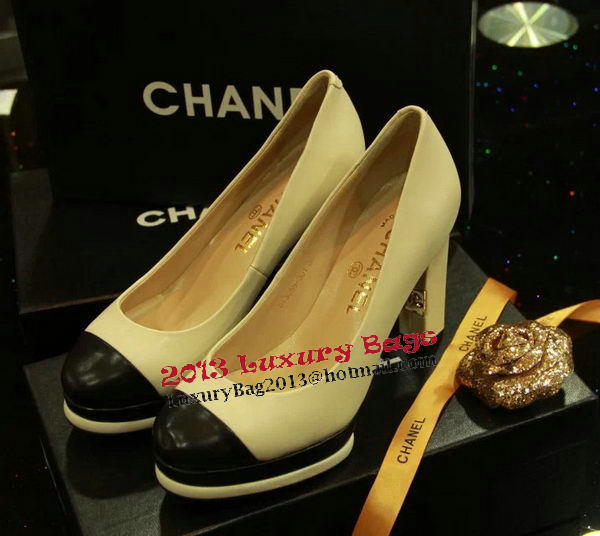 Chanel Sheepskin Leather Pump CH1082 White