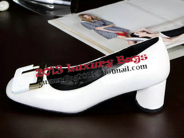 Roger Vivier Patent Leather Pump RV275 White