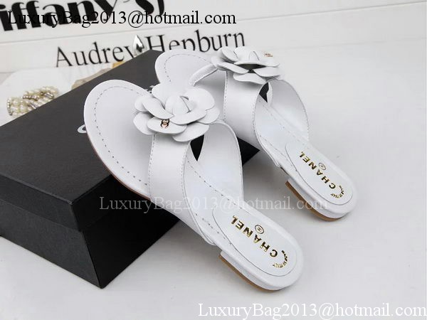 Chanel Thong Sandal Leather CH1666 White