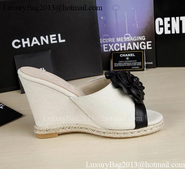 Chanel 90mm Leather Wedge CH1772 OffWhite