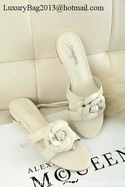 Chanel Slipper Leatehr CH1727 OffWhite