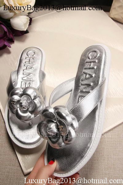 Chanel Thong Sandal CH1780 Silver