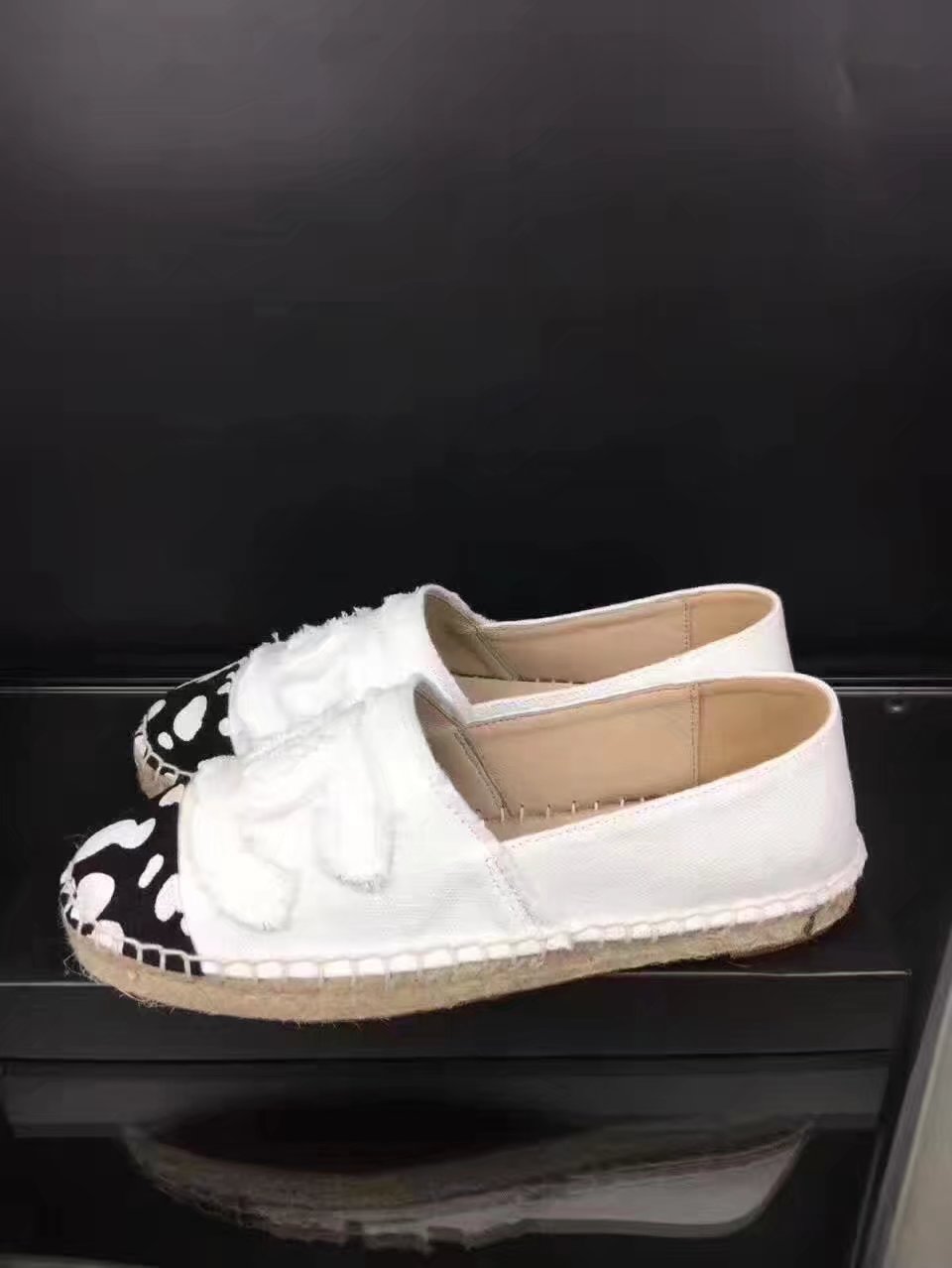 Chanel Casual Shoes Leather CH2139B