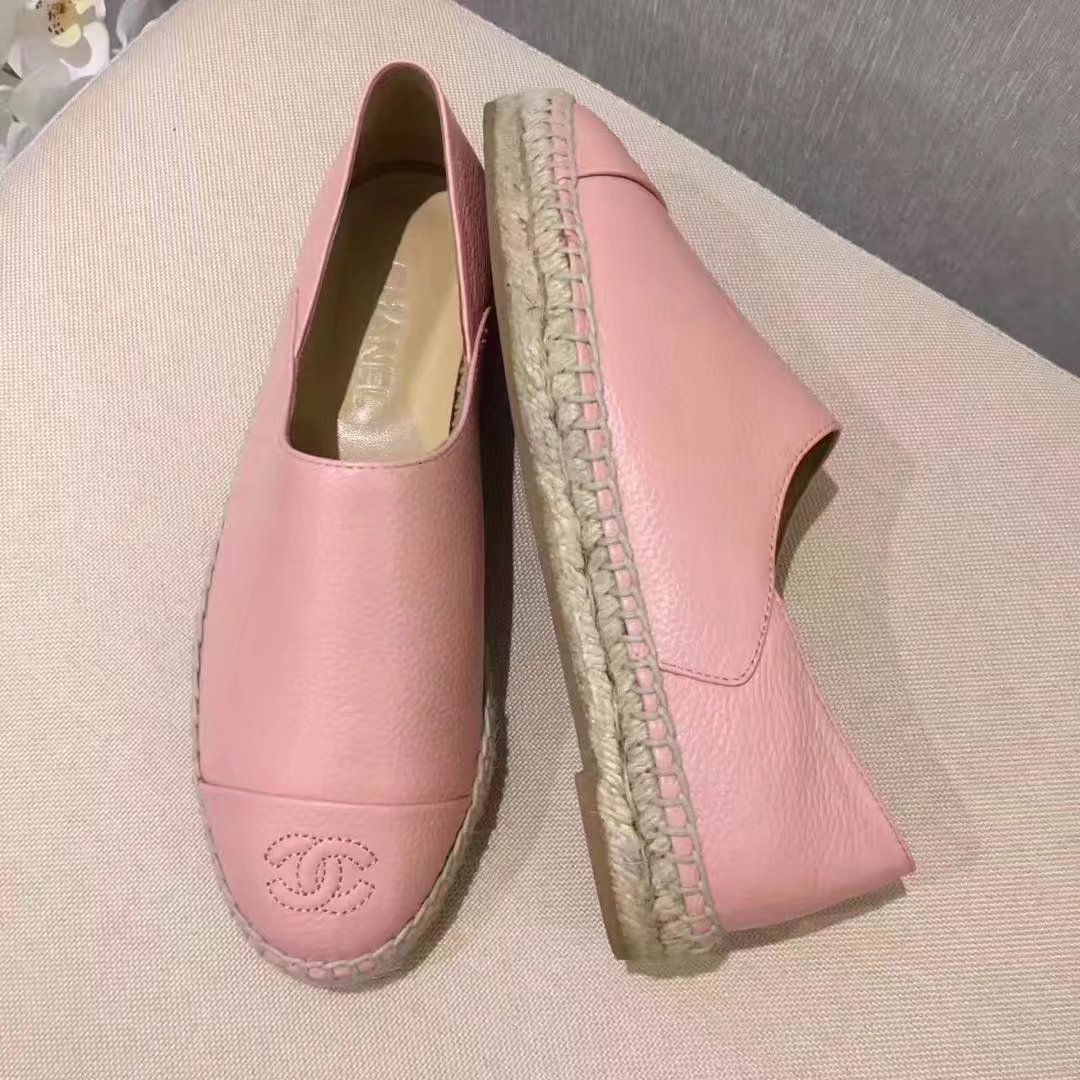 Chanel Casual Shoes Leather CH2145 Pink