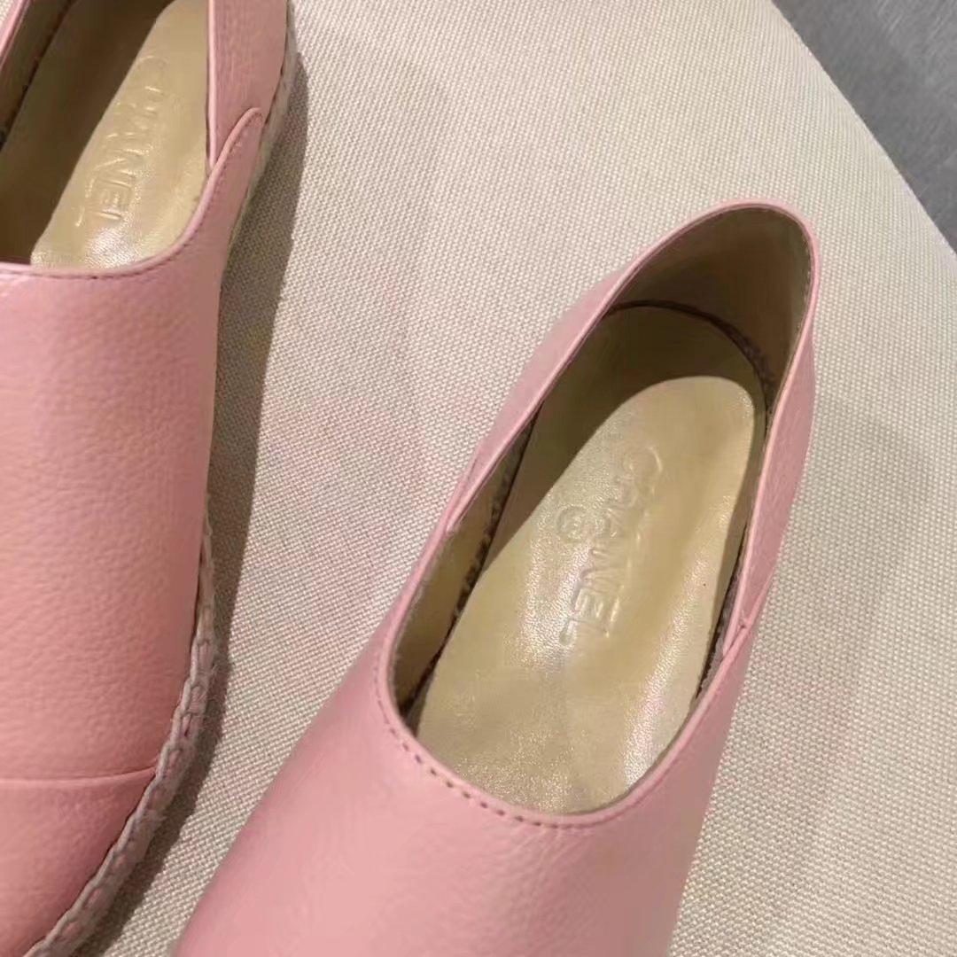 Chanel Casual Shoes Leather CH2145 Pink