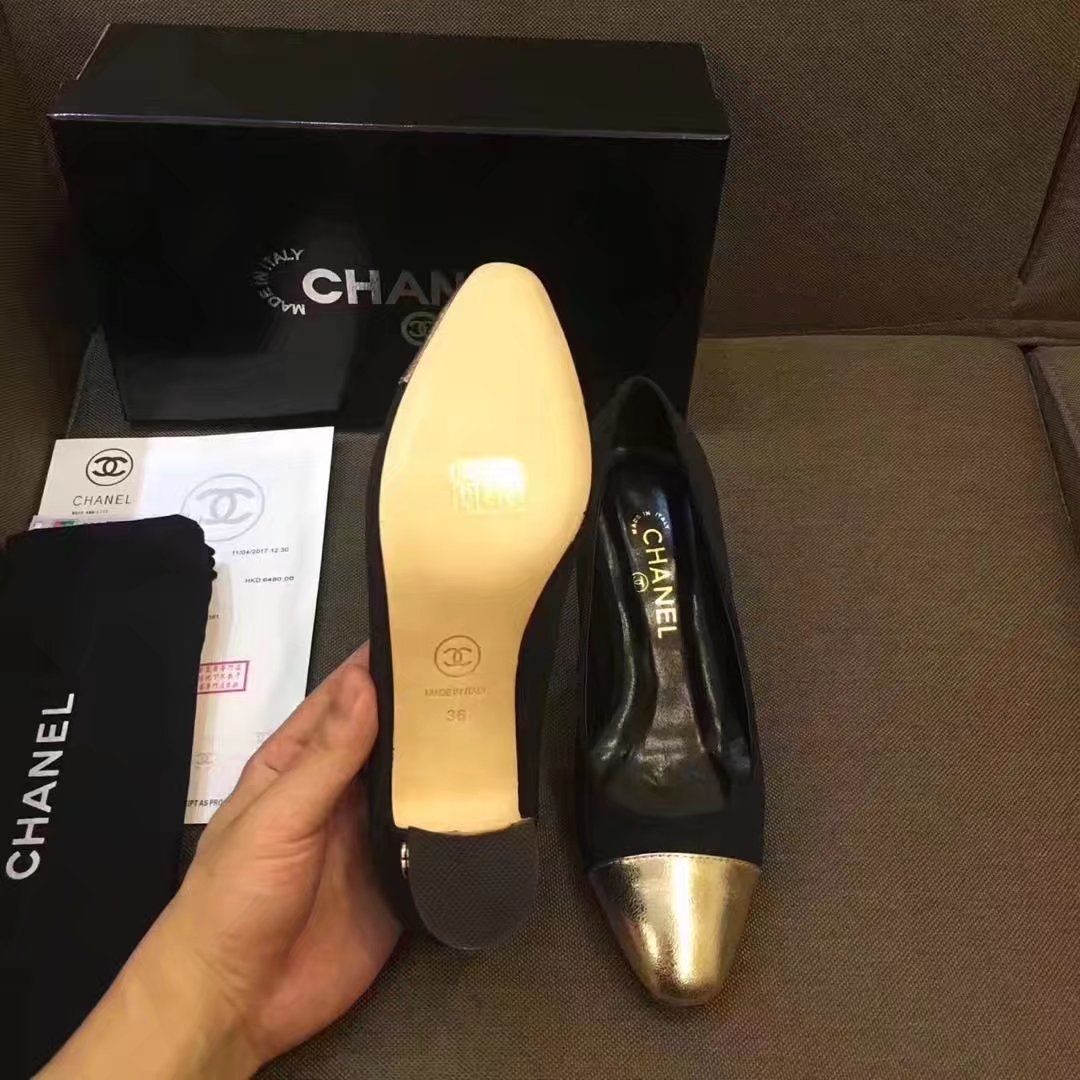 Chanel Pump Leather CH2146 Black&Gold