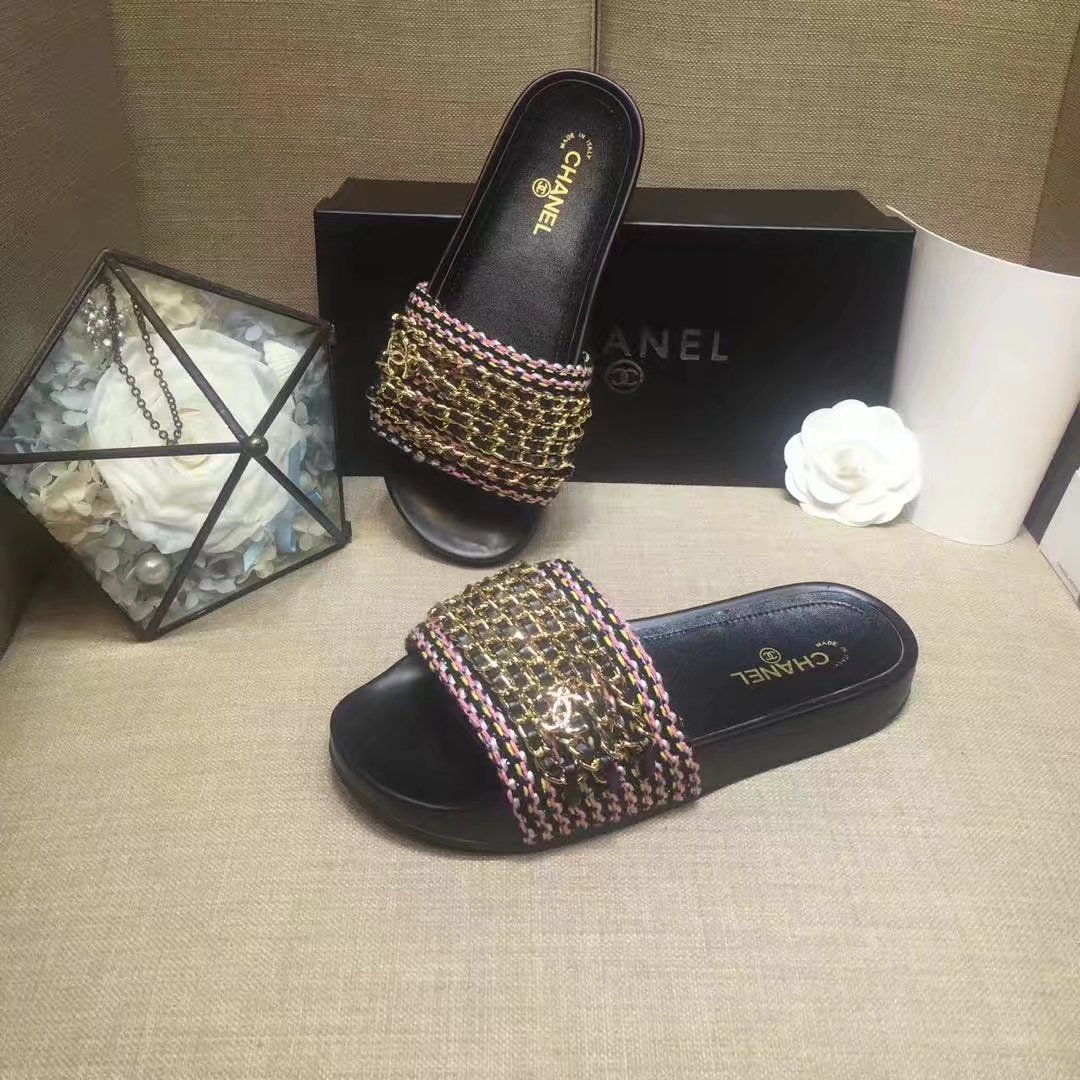 Chanel Slipper Leather CH2149 Black