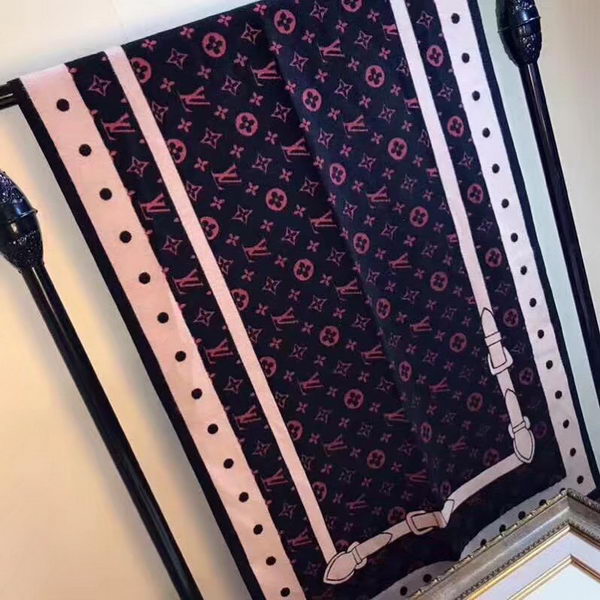 Louis Vuitton Scarf LV919768C