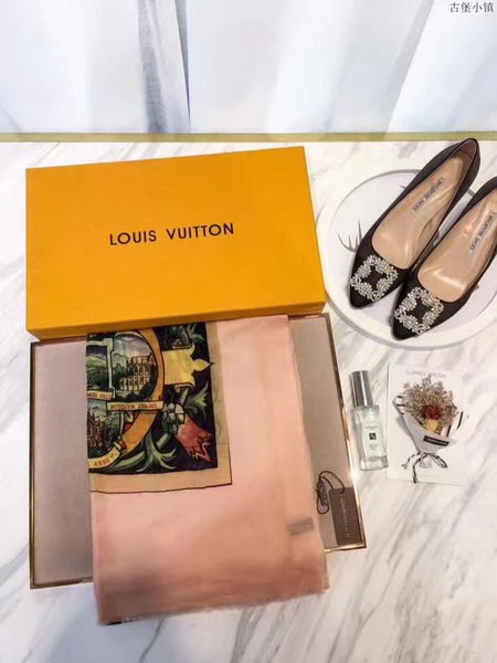 Louis Vuitton Scarf LVS919568