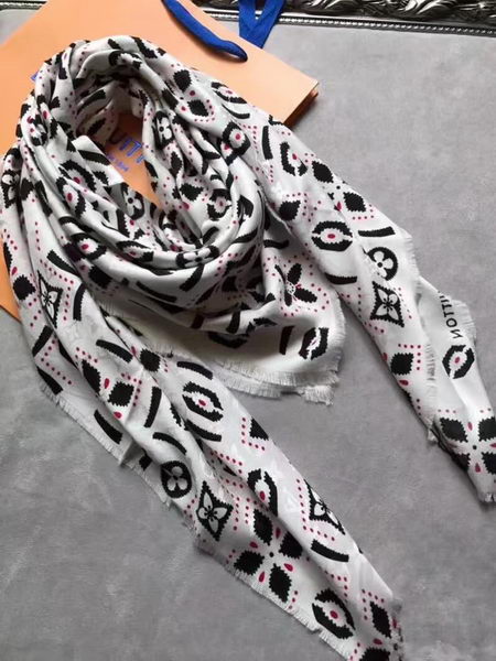 Louis Vuitton Scarf LVS9217