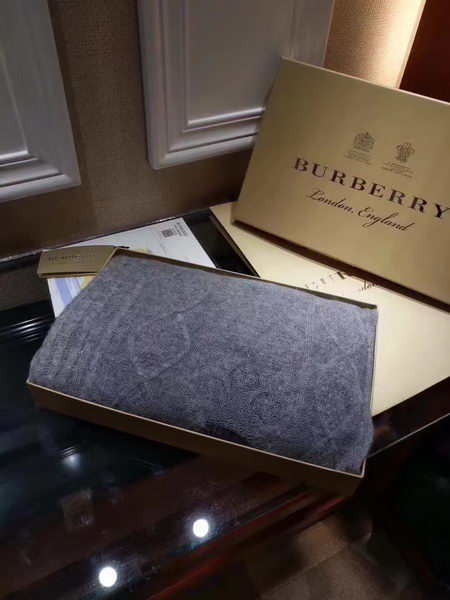 Burberry Cashmere Scarf BU1105E