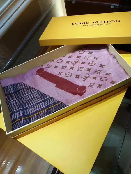 Louis Vuitton Cashmere Scarf LV1101B