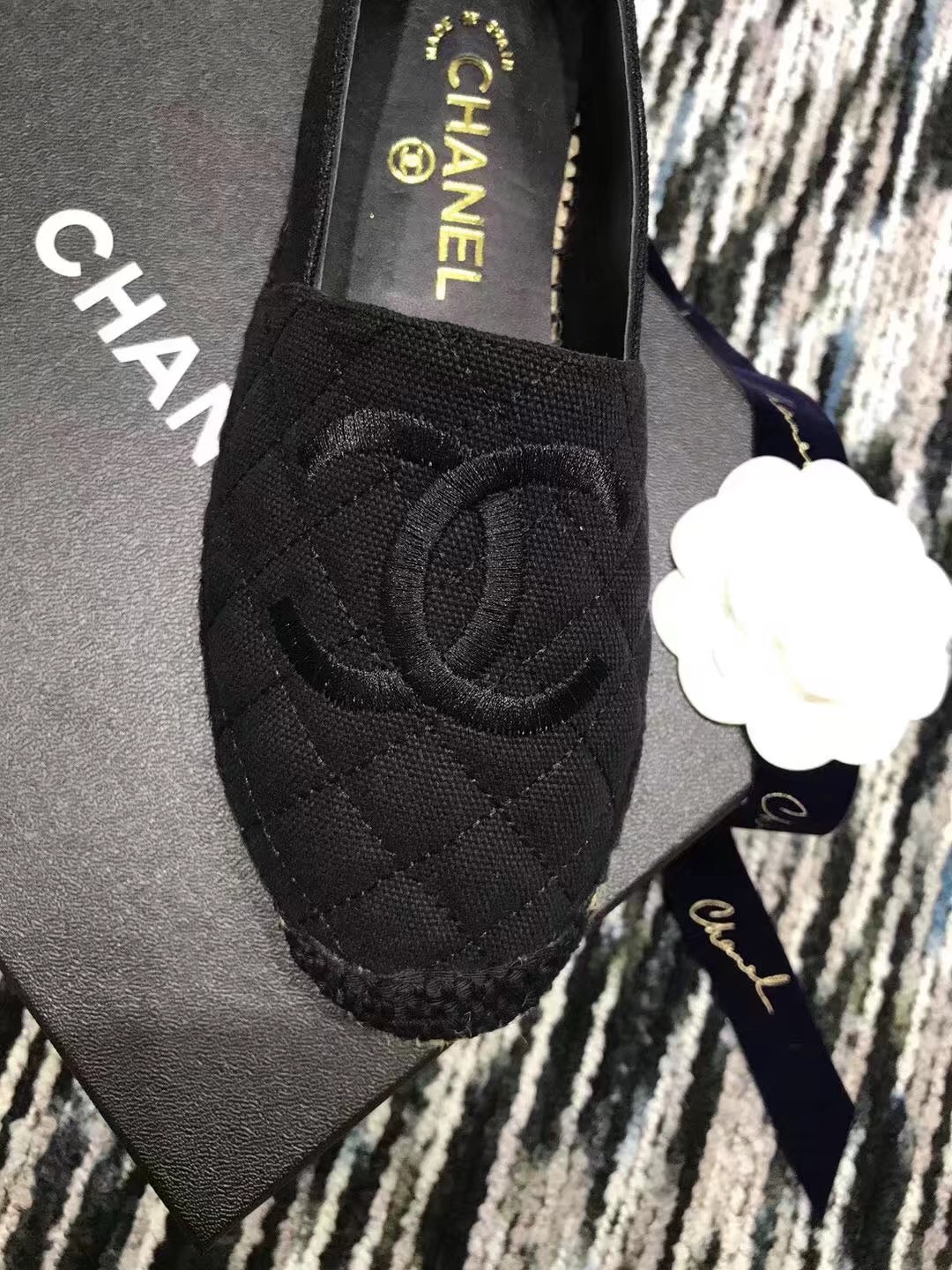 Chanel Pump CH2256 black