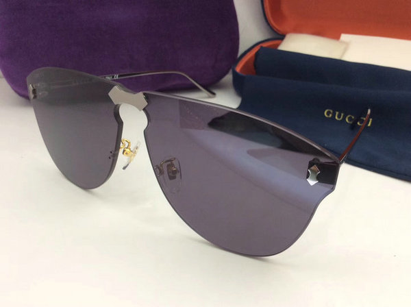 Gucci Sunglasses GGS150272G636