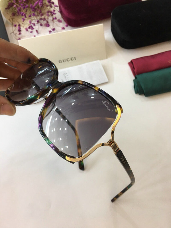 Gucci Sunglasses GGS150272G960