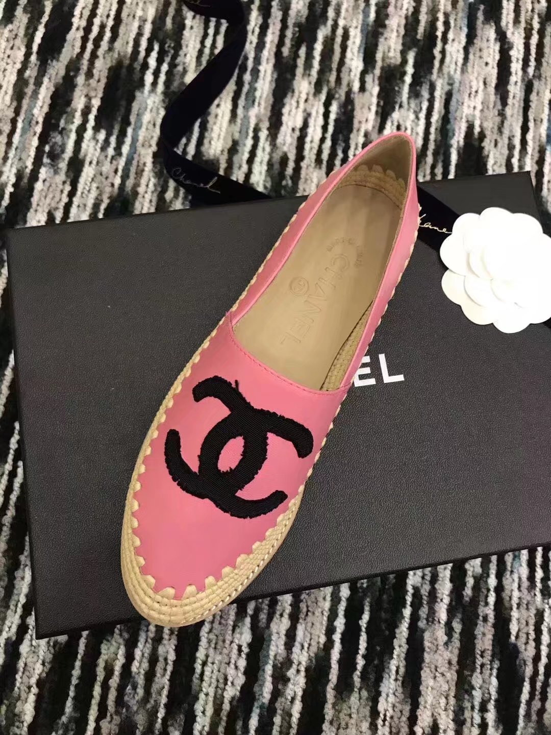 Chanel Casual Shoes CH2277LRF pink