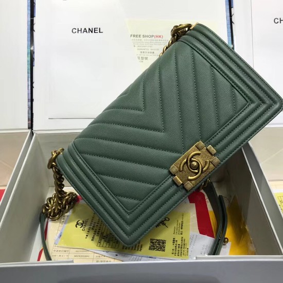 Chanel Leboy Original caviar leather Shoulder Bag V67086 green gold chain