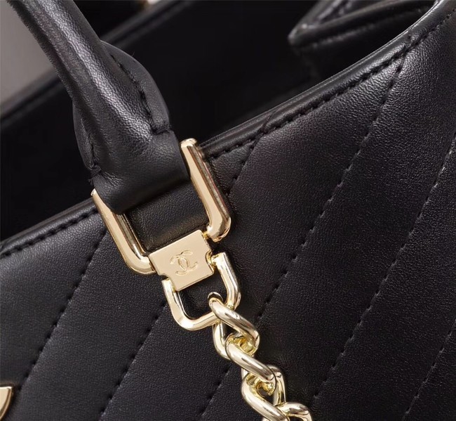 Chanel Calfskin Leather tote Bag 85584 black