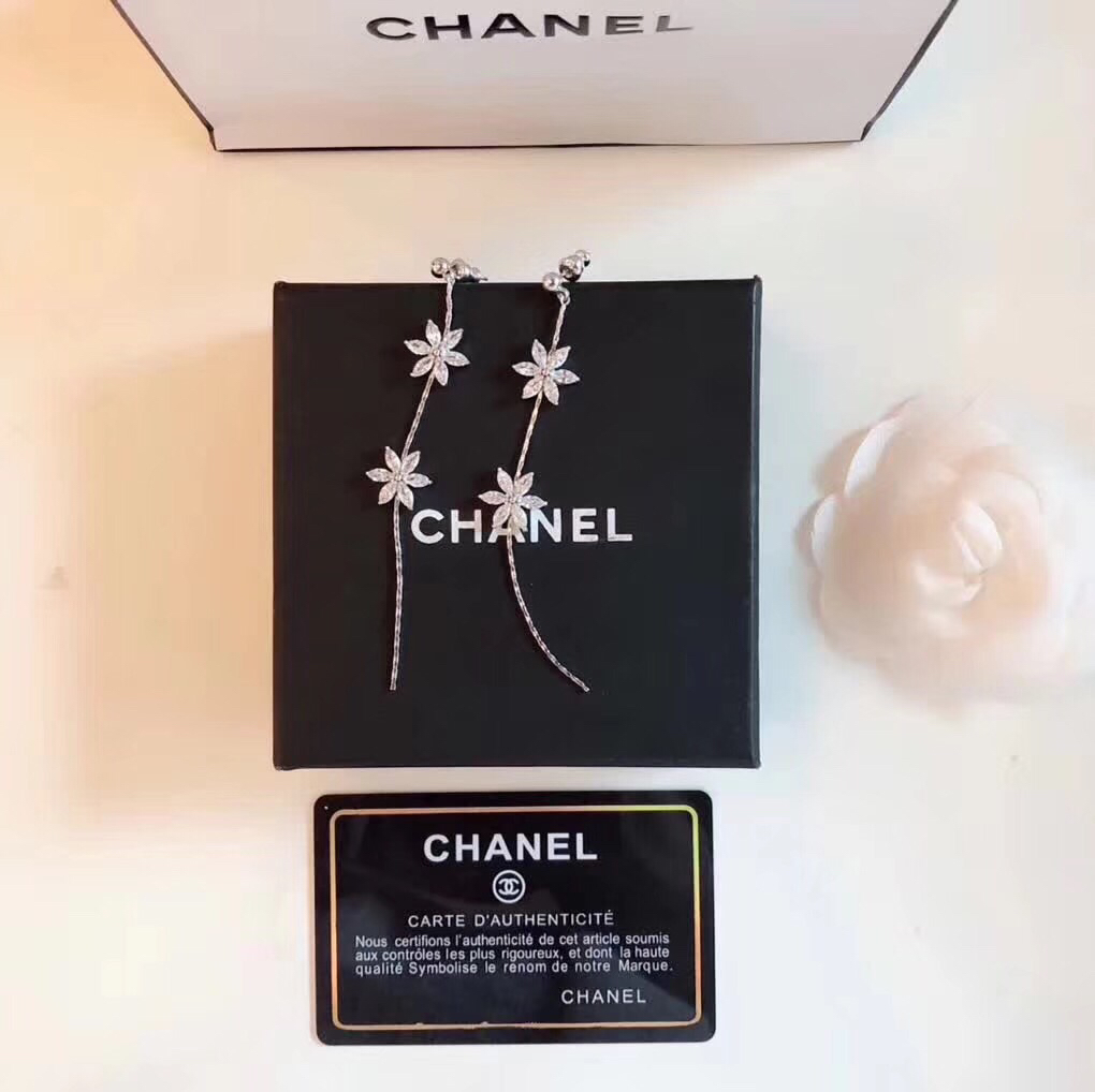 Chanel Earrings 18121