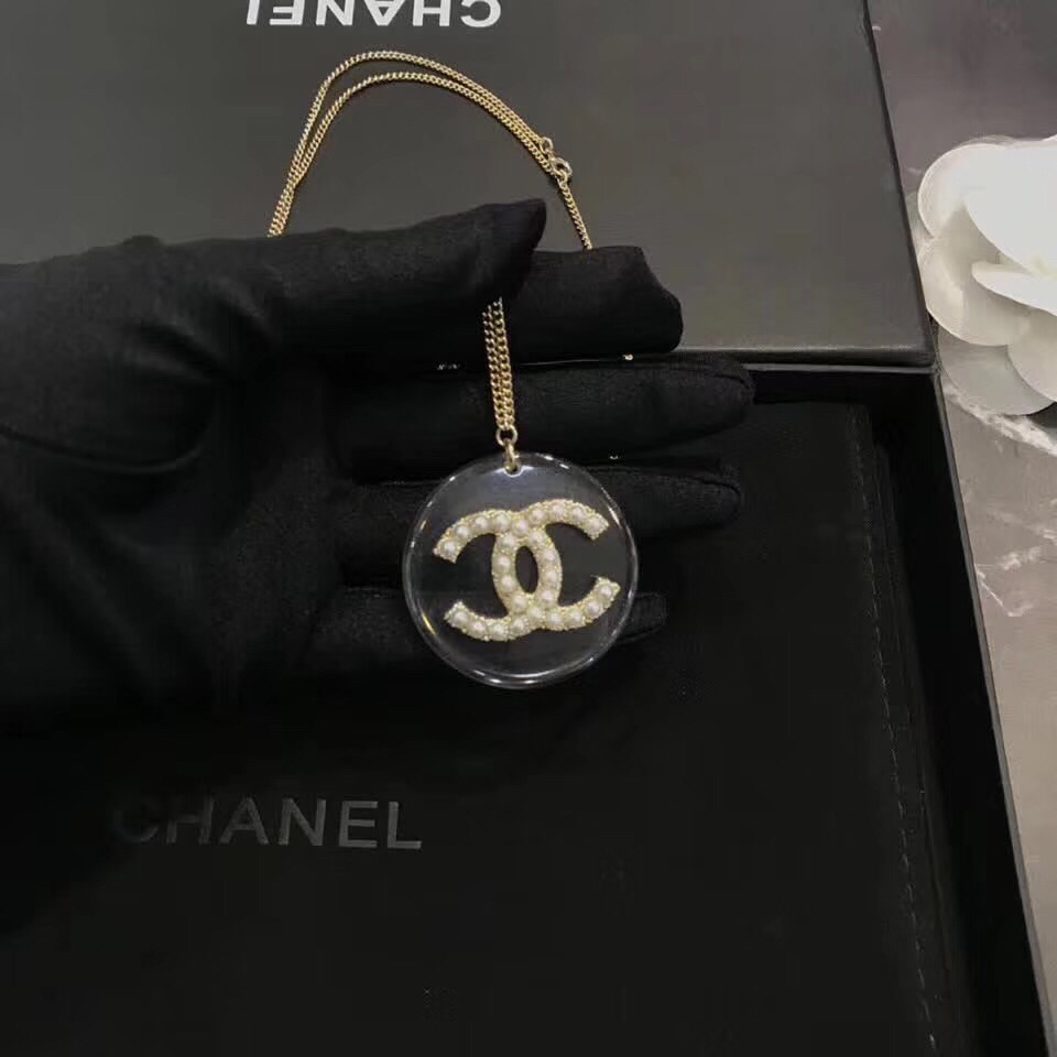 Chanel Necklace 18127