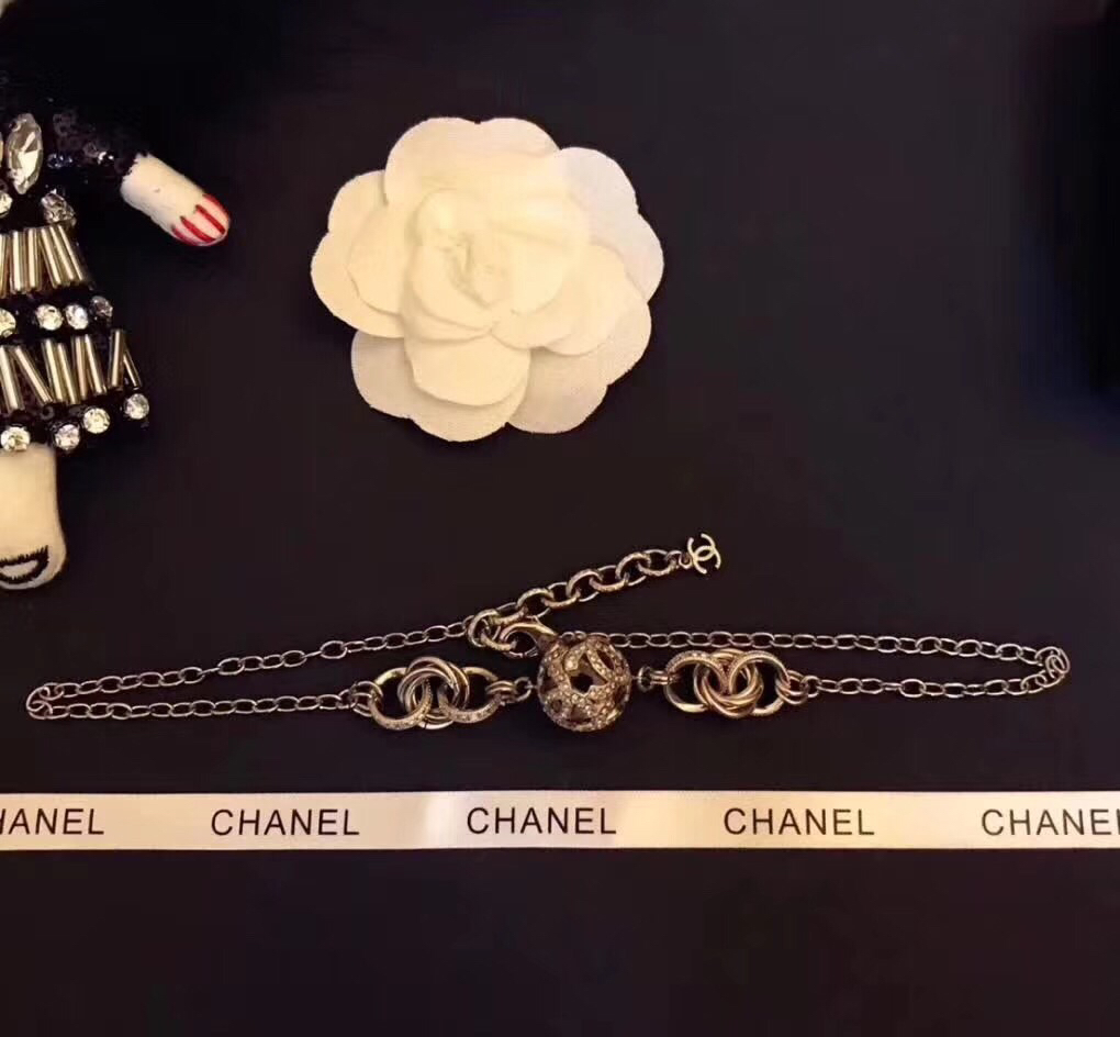 Chanel Necklace 18128