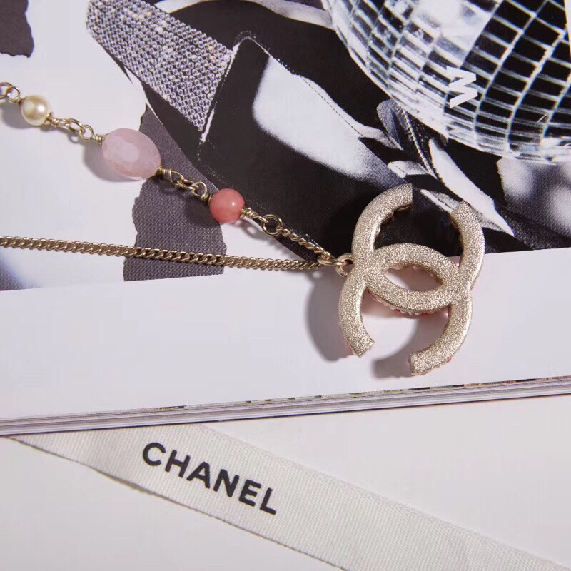 Chanel Necklace 18229