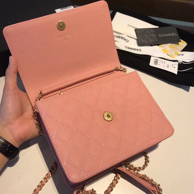 Boy chanel clutch with chain A84433 pink