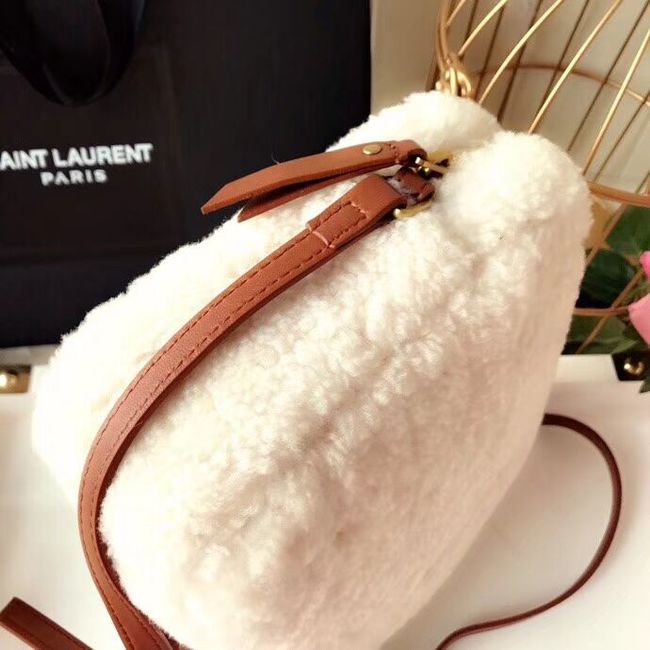 SAINT LAURENT Lambswool leather quilted shoulder bag Y538033 white