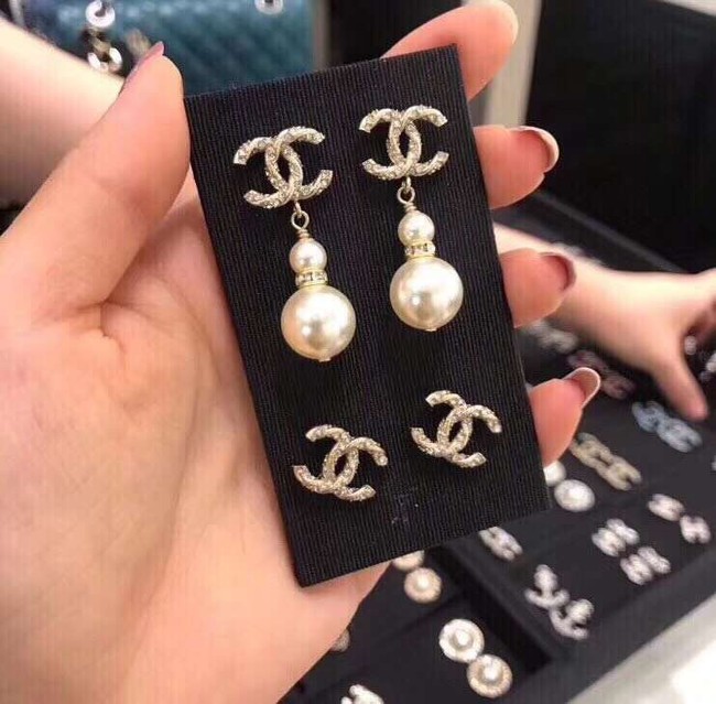 Chanel Earrings CE19447