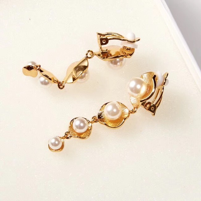 Chanel Earrings CE1946