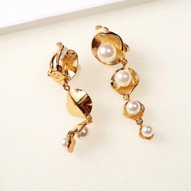 Chanel Earrings CE1946