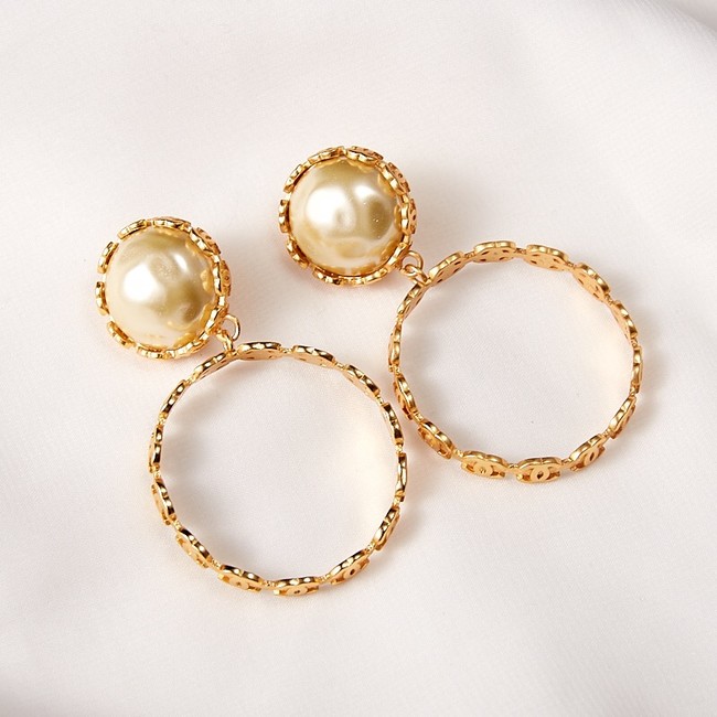 Chanel Earrings CE2075