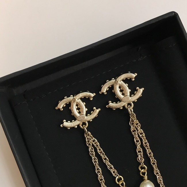 Chanel Earrings CE2084