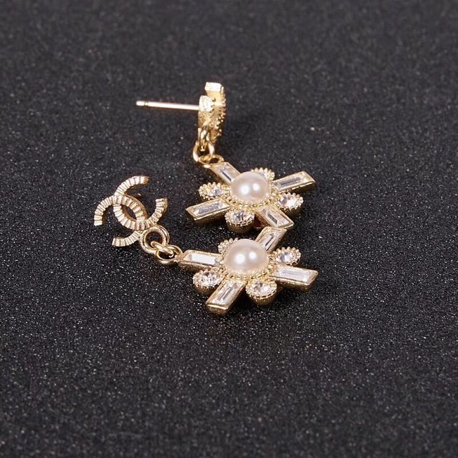 Chanel Earrings CE2220