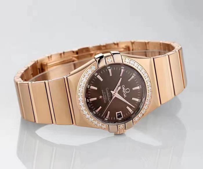 Omega Watch OM20100