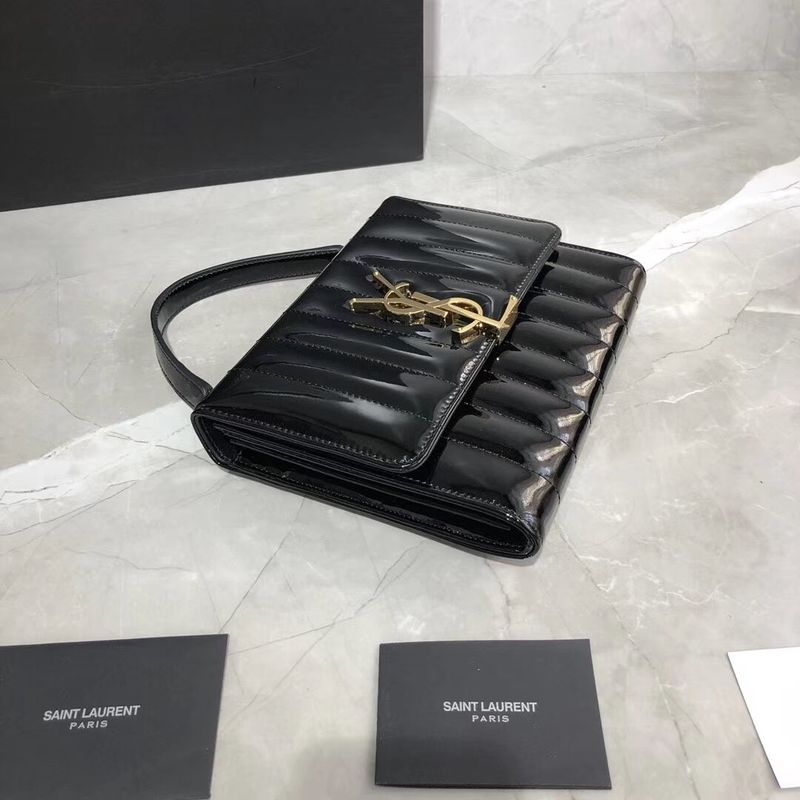 Yves Saint Laurent Patent Original Leather Shoulder Bag Y554125 Black