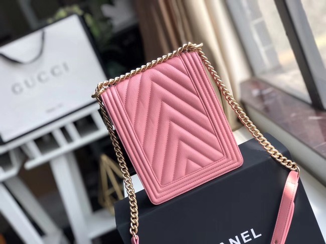 Boy chanel handbag Grained Calfskin & Gold-Tone Metal VS0130 pink