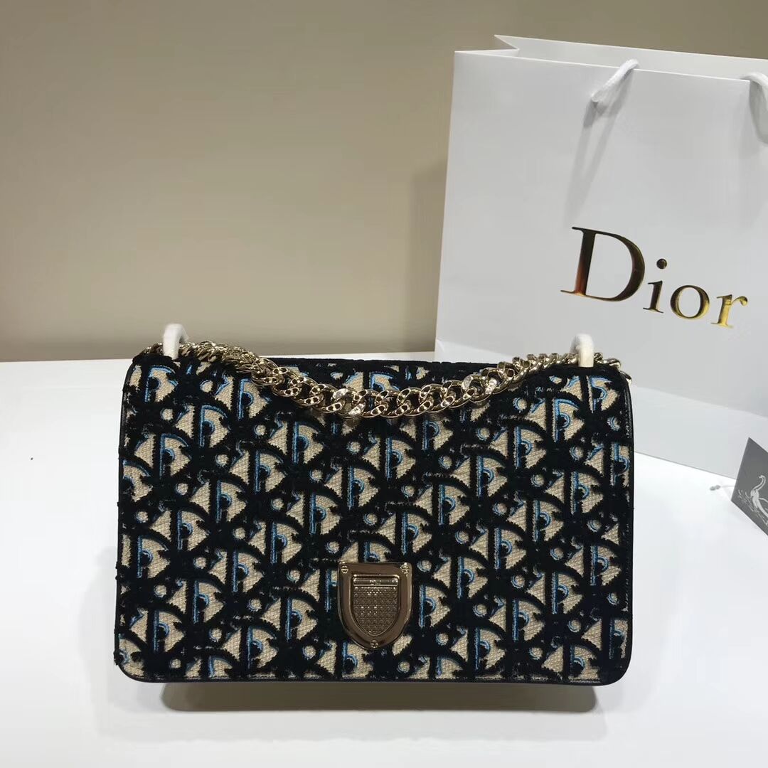 Dior ULTRAMATTE DIORAMA-TAS C0422-1 black