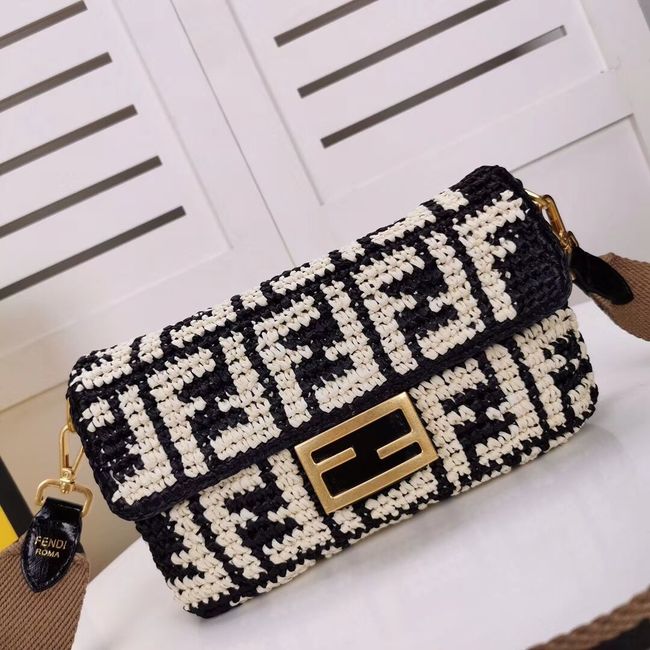 FENDI fabric bag F0904 black