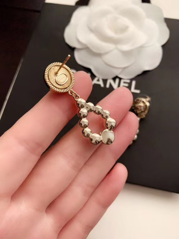 Chanel Earrings CE4953