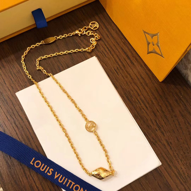 Louis Vuitton Necklace CE5039