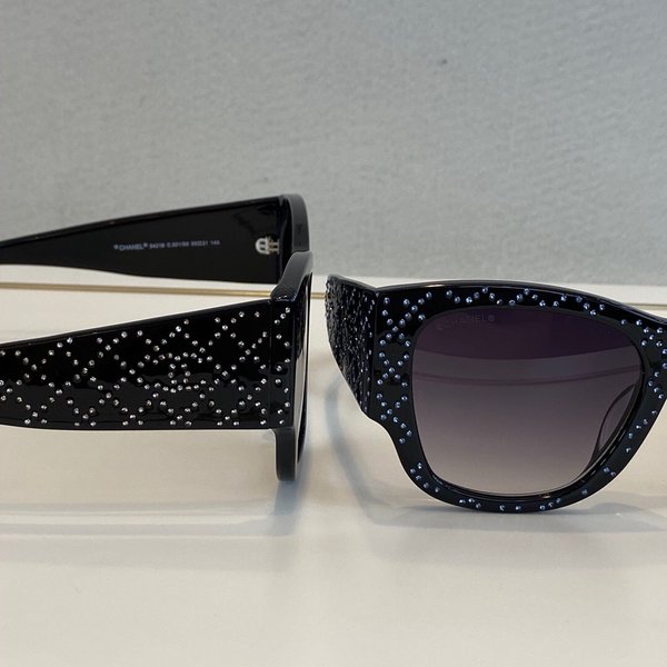 Chanel Sunglasses Top Quality CC6658_877