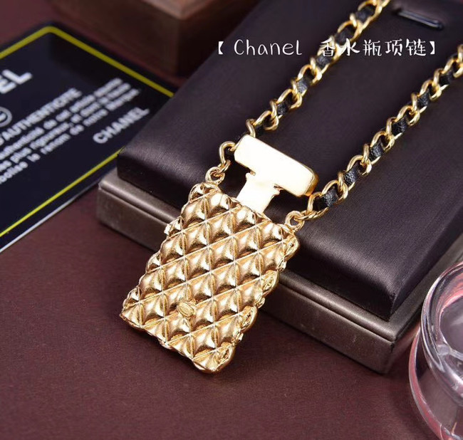 Chanel Necklace CE5495