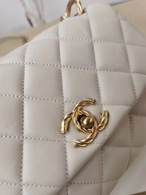 Chanel Original Lather Flap Bag AS2044 white