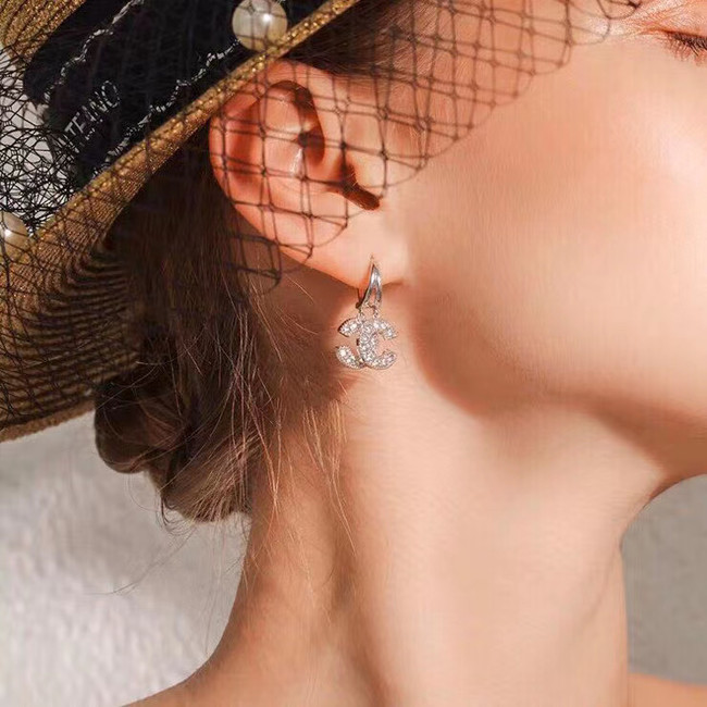 Chanel Earrings CE5655