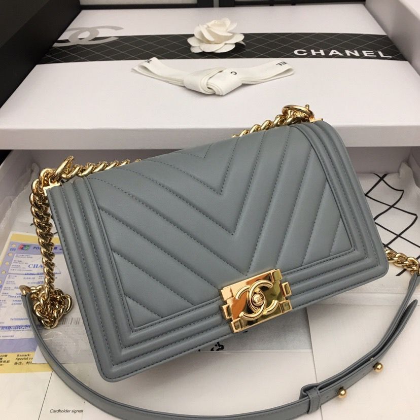 Boy Chanel Flap Bag Original Chevron Leather Gray A67086V Gold Buckle