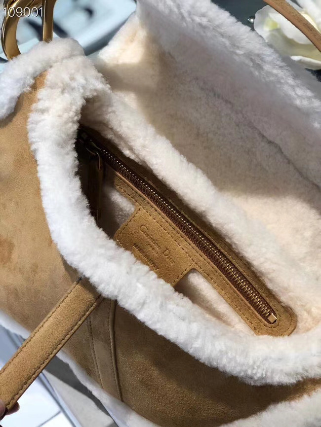 DIOR SADDLE BAG Camel-Colored Shearling M0446C