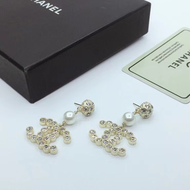 Chanel Earrings CE6021