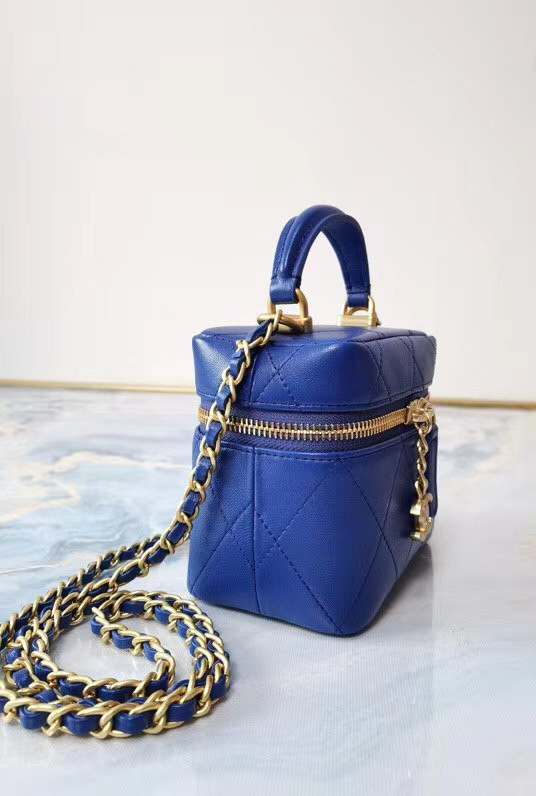 Chanel Lambskin Crystal Calfskin & Gold-Tone Metal AS1889 blue