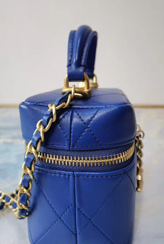 Chanel Lambskin Crystal Calfskin & Gold-Tone Metal AS1889 blue